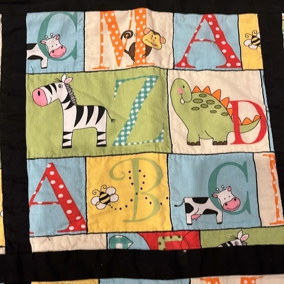 Baby Nursery Crib Quilt Alphabet & Animals Handmade Wall Hanging 47” x 34” - Picture 4 of 7
